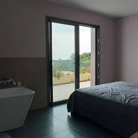 Corse Et Zen Sur Le Toit 185m2 7a8 Pers Villa *