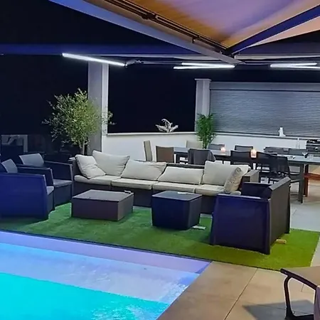 Corse Et Zen Sur Le Toit 185m2 7a8 Pers Taglio-Isolaccio